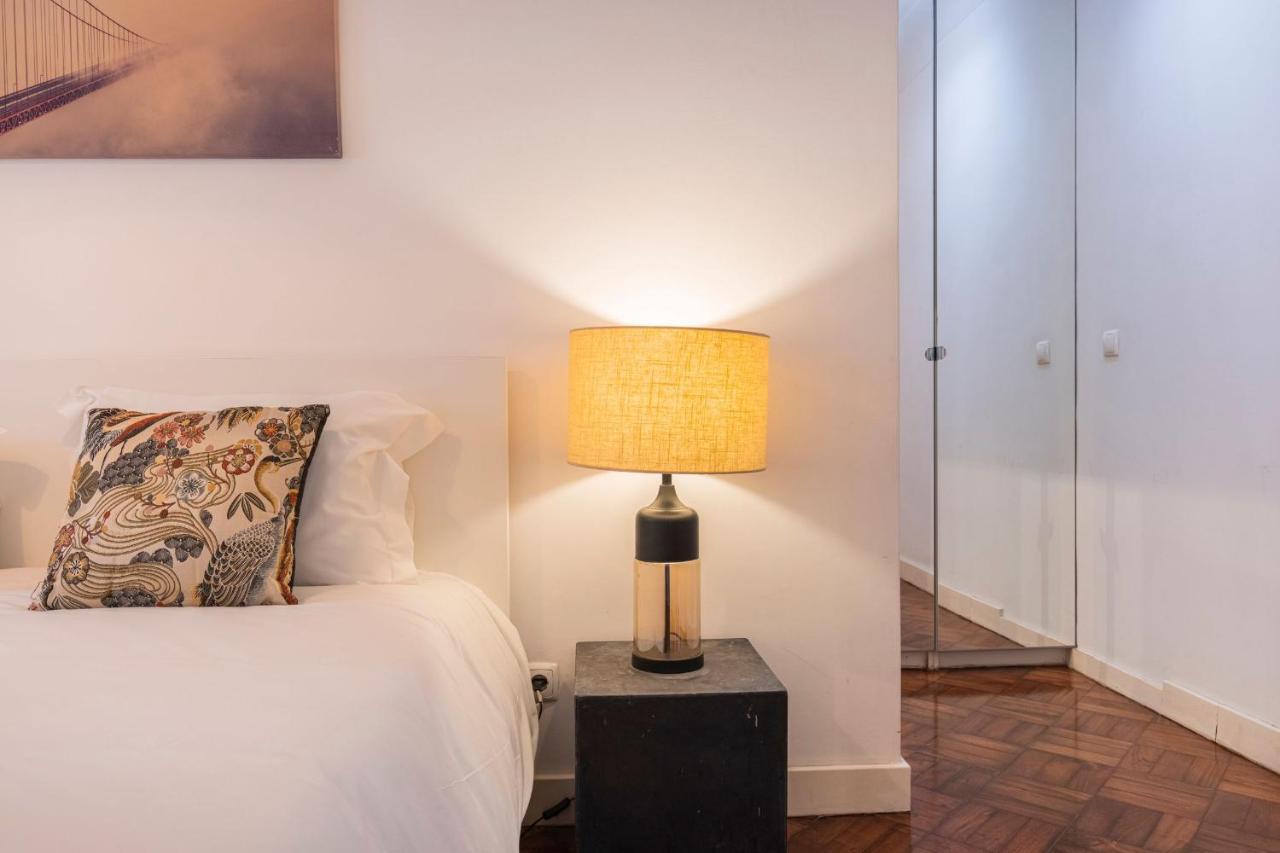Principe Real Concept By Lovelystay Lisbon Luaran gambar